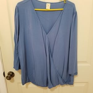 Flowy blue crossover blouse 4X